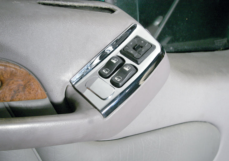 Chrome Plastic Window Switch Panel For 1999-2010 Peterbilt 387 - Driver