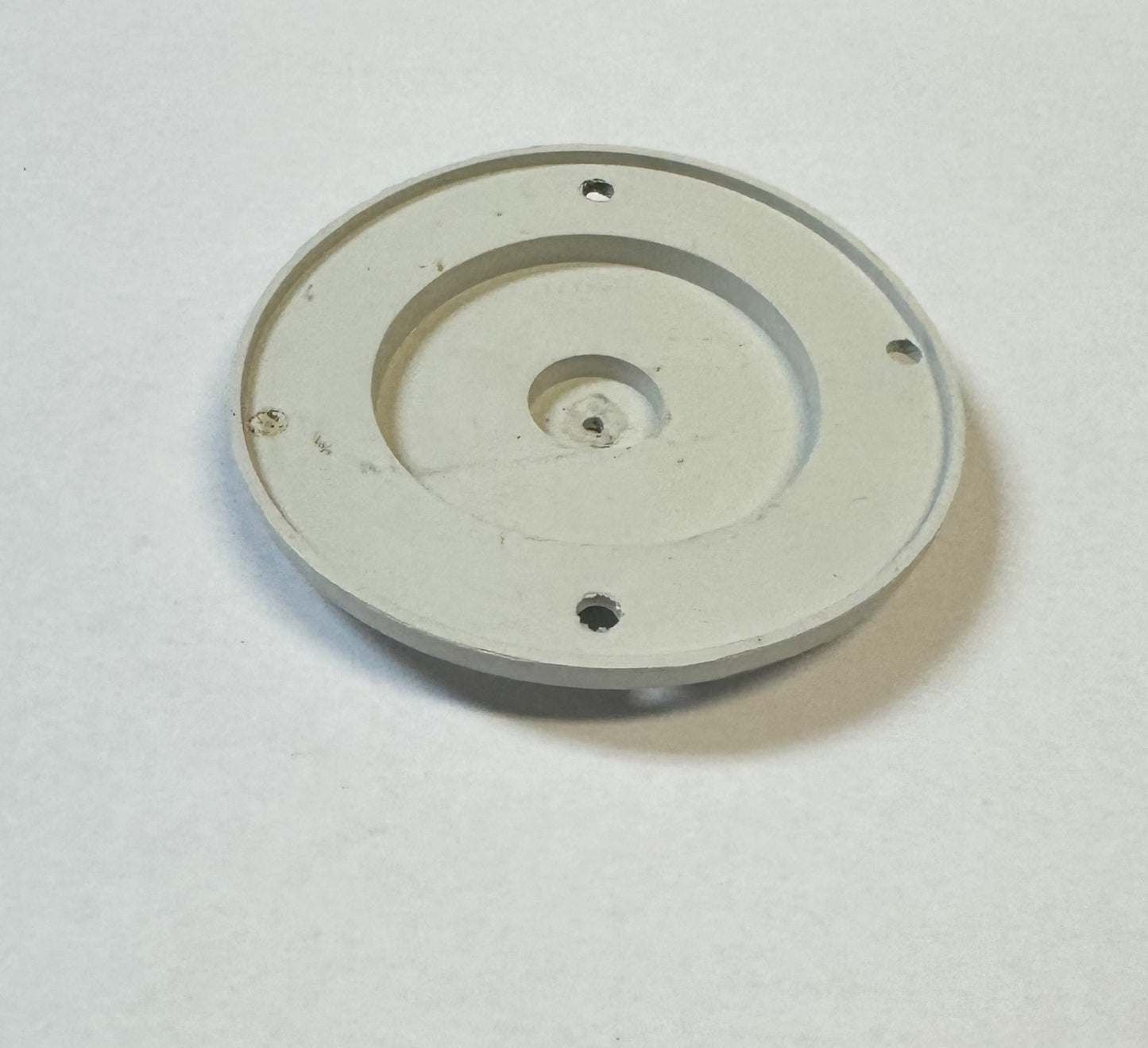 WHITE RUBBER GASKET-4 SCREW HOLE