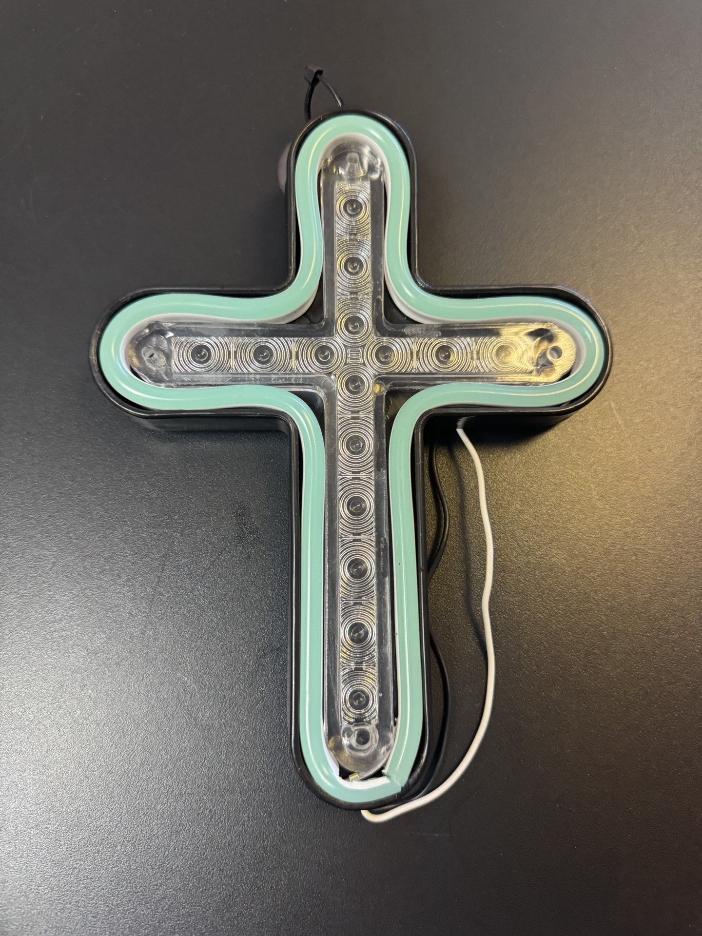 CROSS LED LIGHT WITH CENTER PLASTIC