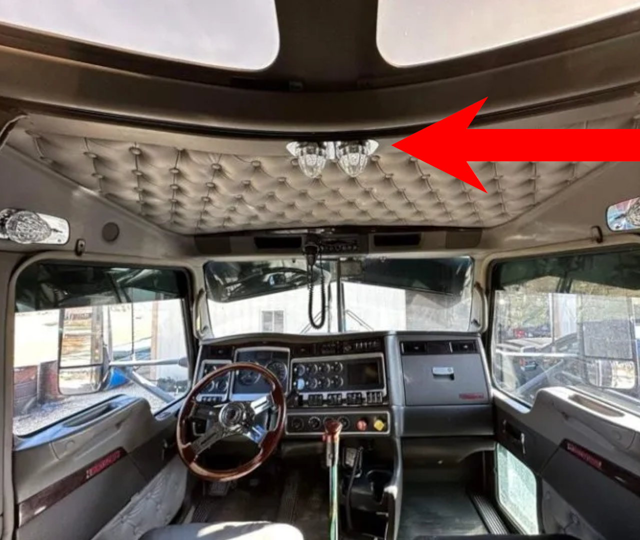 Dual Watermelon Interior Bracket for Kenworth T660/ W900