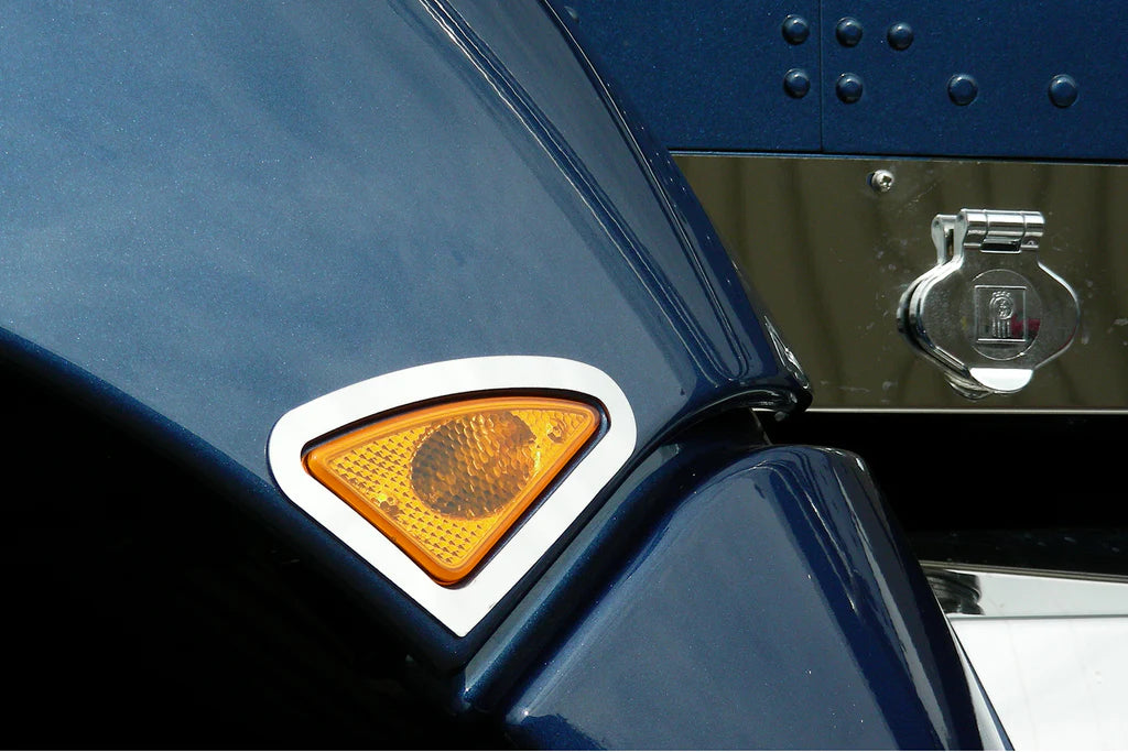 Stainless 2007-2017 Kenworth T660 Fender Light Trim