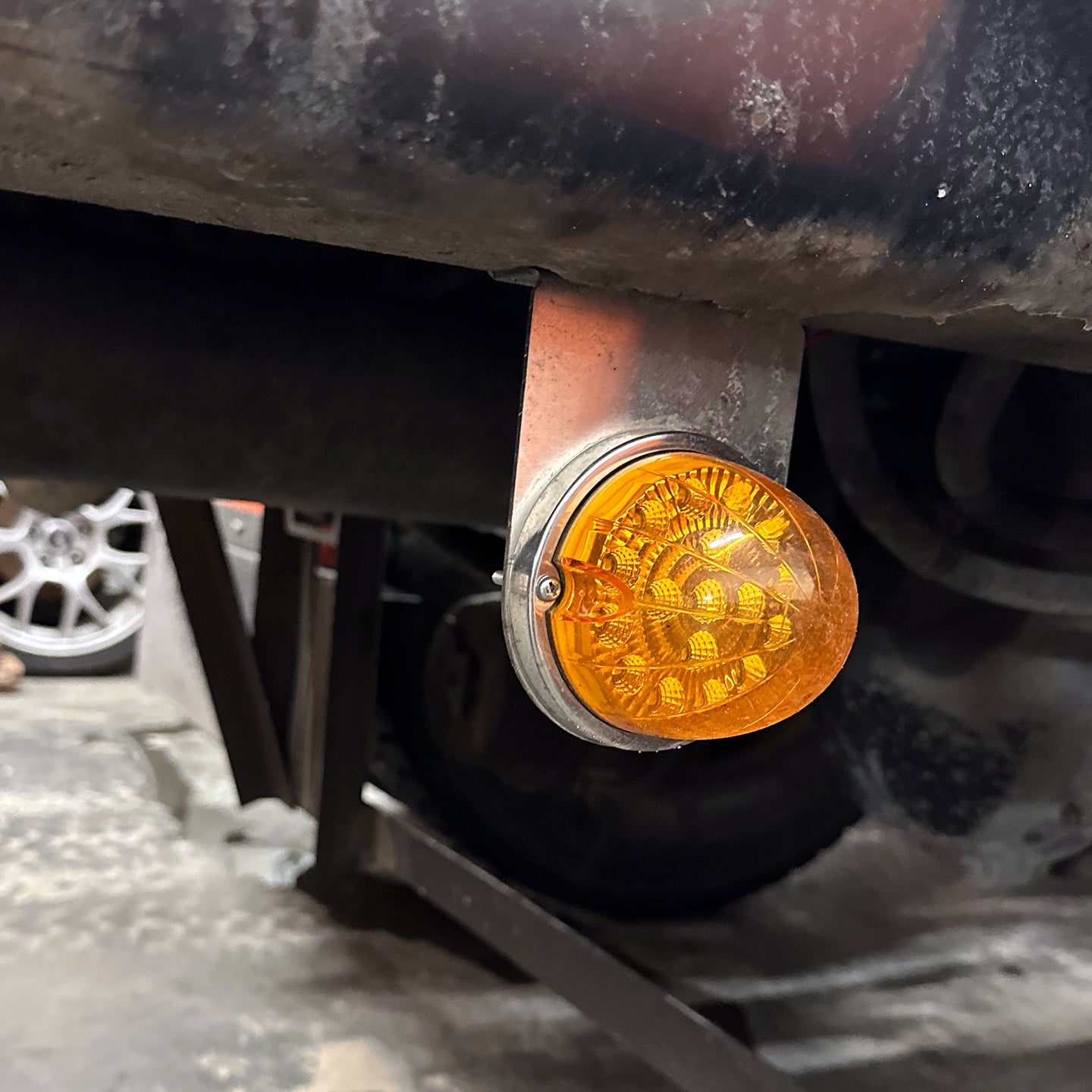 Stainless Light Bracket With Single 3" Light Cutout